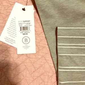 Blanqi grey and white leggings. NWT